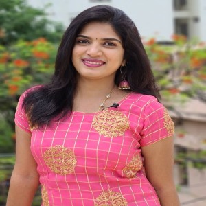 Bigg Boss Telugu Season 2 Contestant Deepti Nallamothu Biography