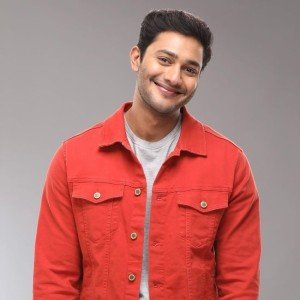 Bigg Boss Telugu Season 1 Contestants