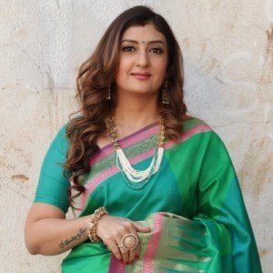 Bigg Boss Hindi Season 5 Contestant Winner Juhi Parmar Biography