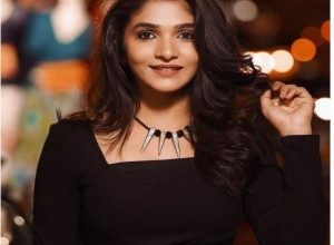 Bigg Boss Kannada Season 5 Contestants Divya Uruduga Biography